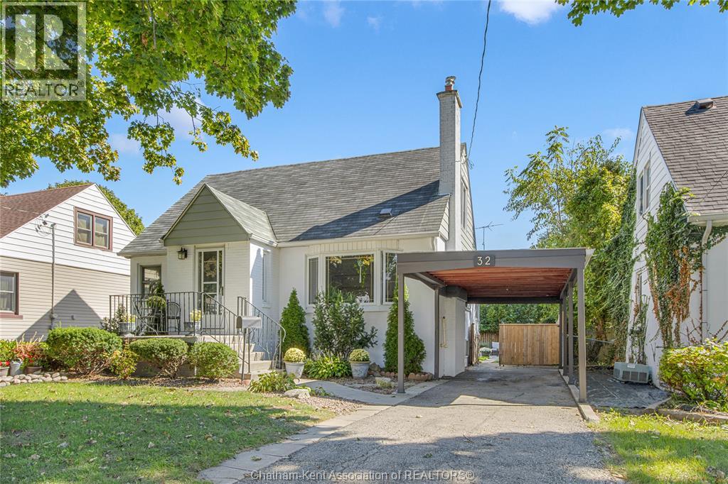32 KERR AVENUE - 2