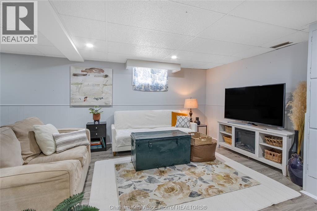 32 KERR AVENUE - Image 28