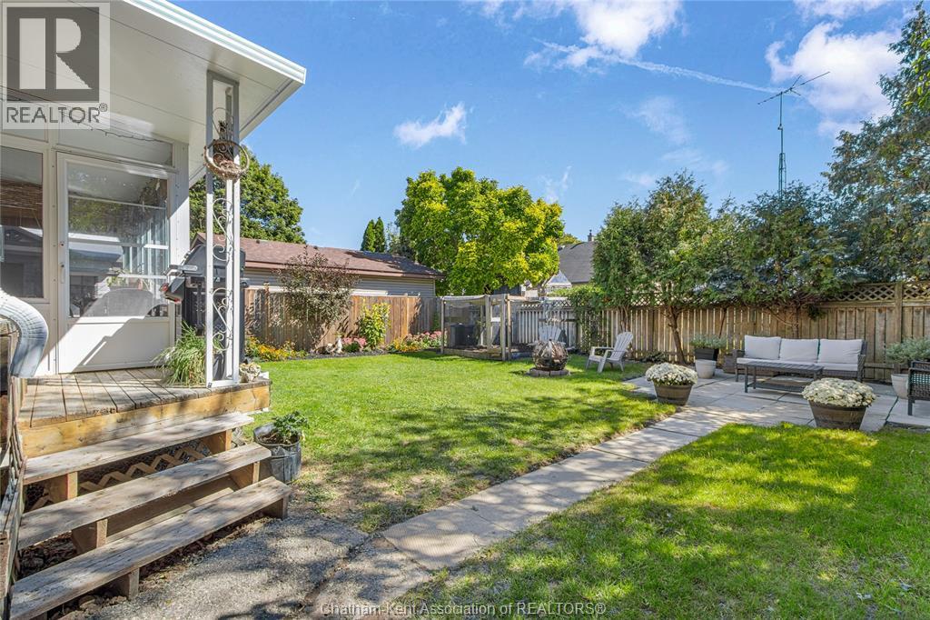 32 KERR AVENUE - 35