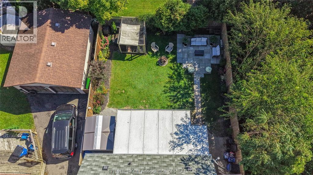 32 KERR AVENUE - 39