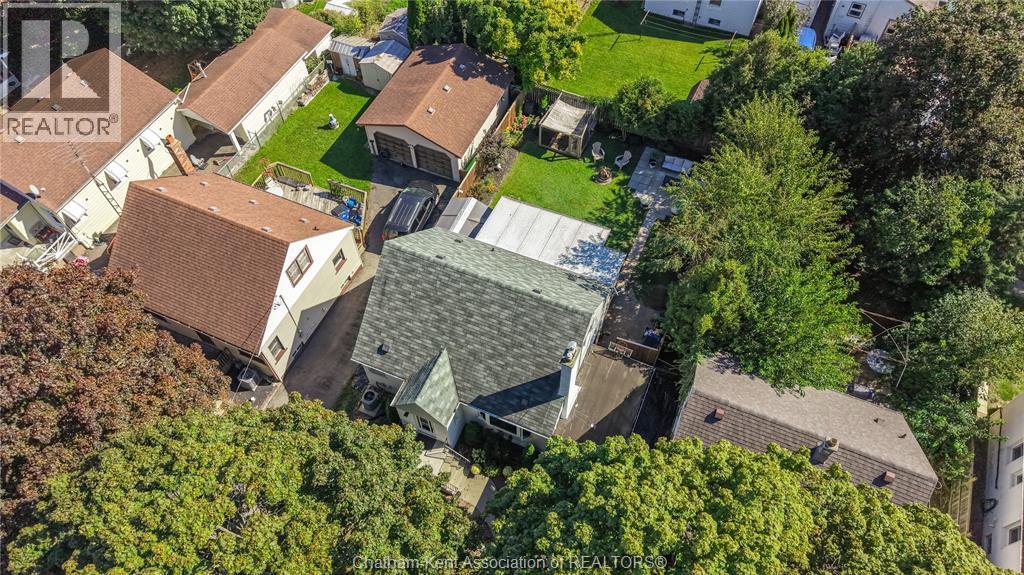 32 KERR AVENUE - 42