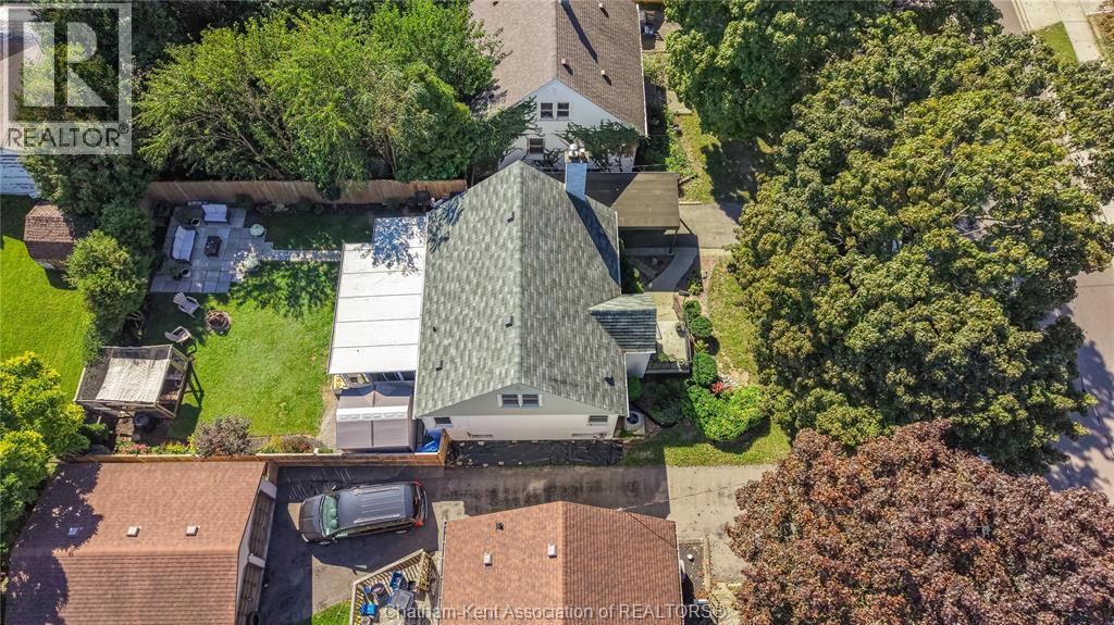 32 KERR AVENUE - 44
