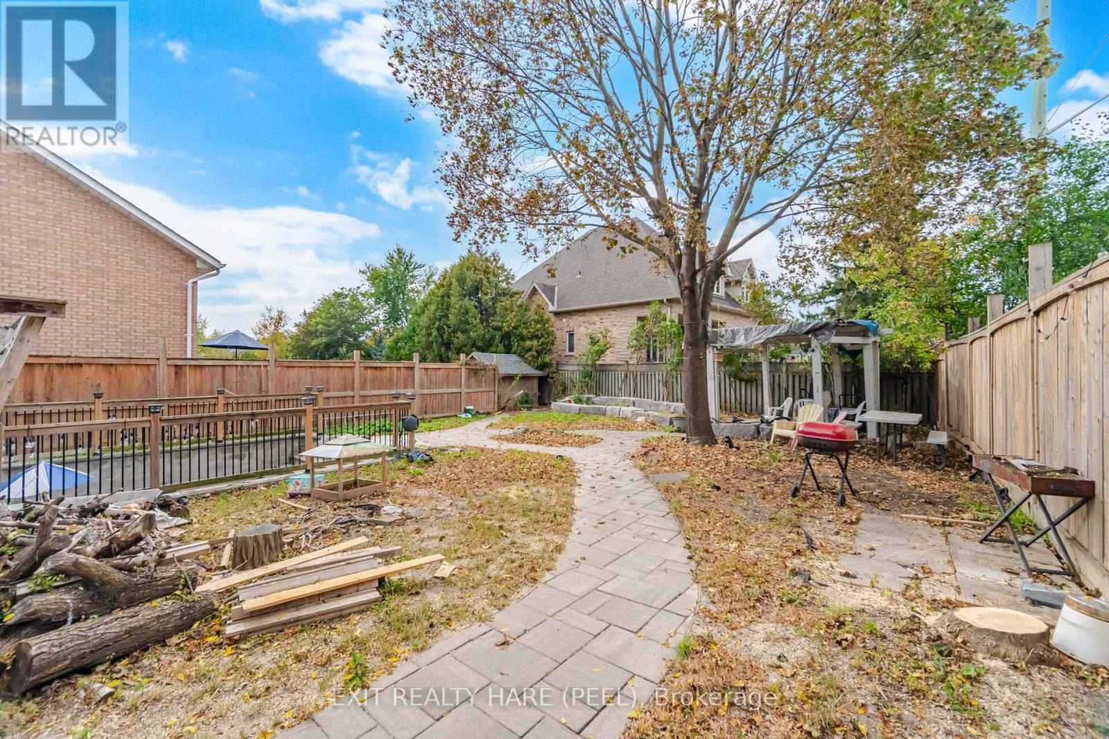 7698 Kipling Avenue — photo 36