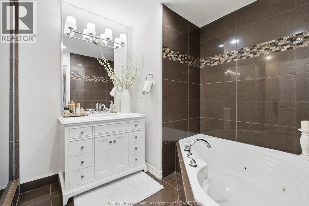 350 TUSCANY CRESCENT - Image 25