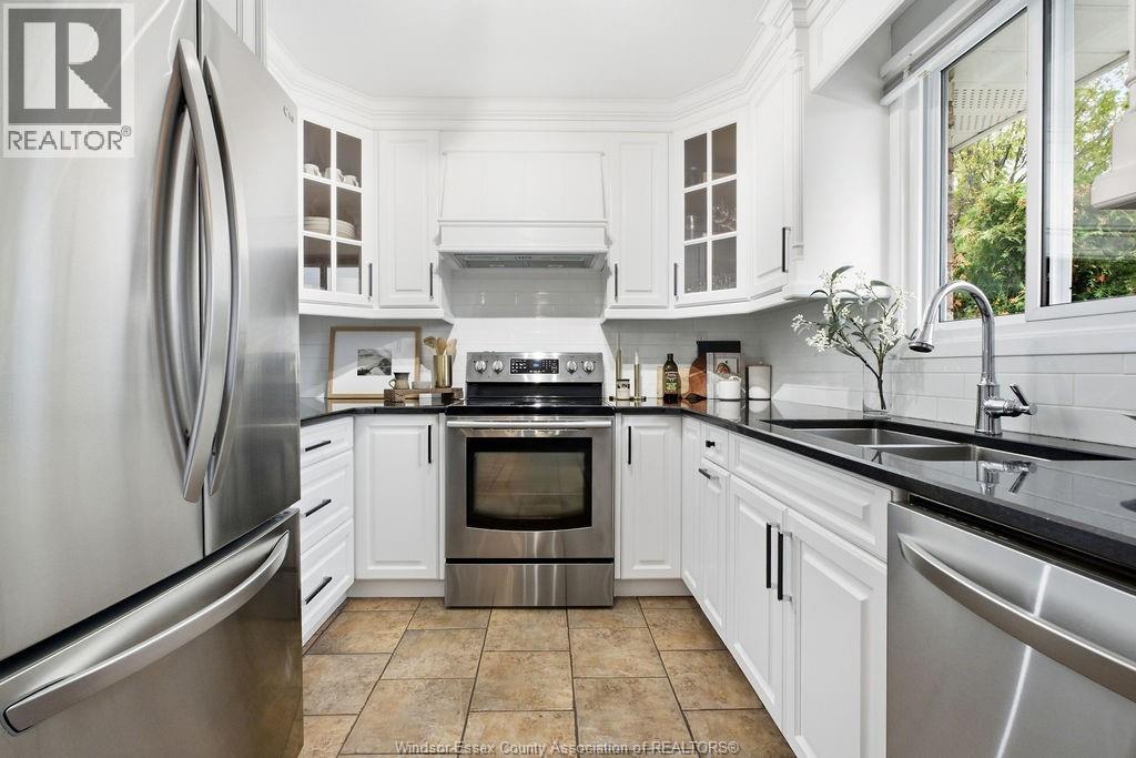 12224 ST THOMAS CRESCENT - 12