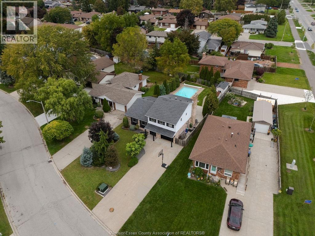 12224 ST THOMAS CRESCENT - 40