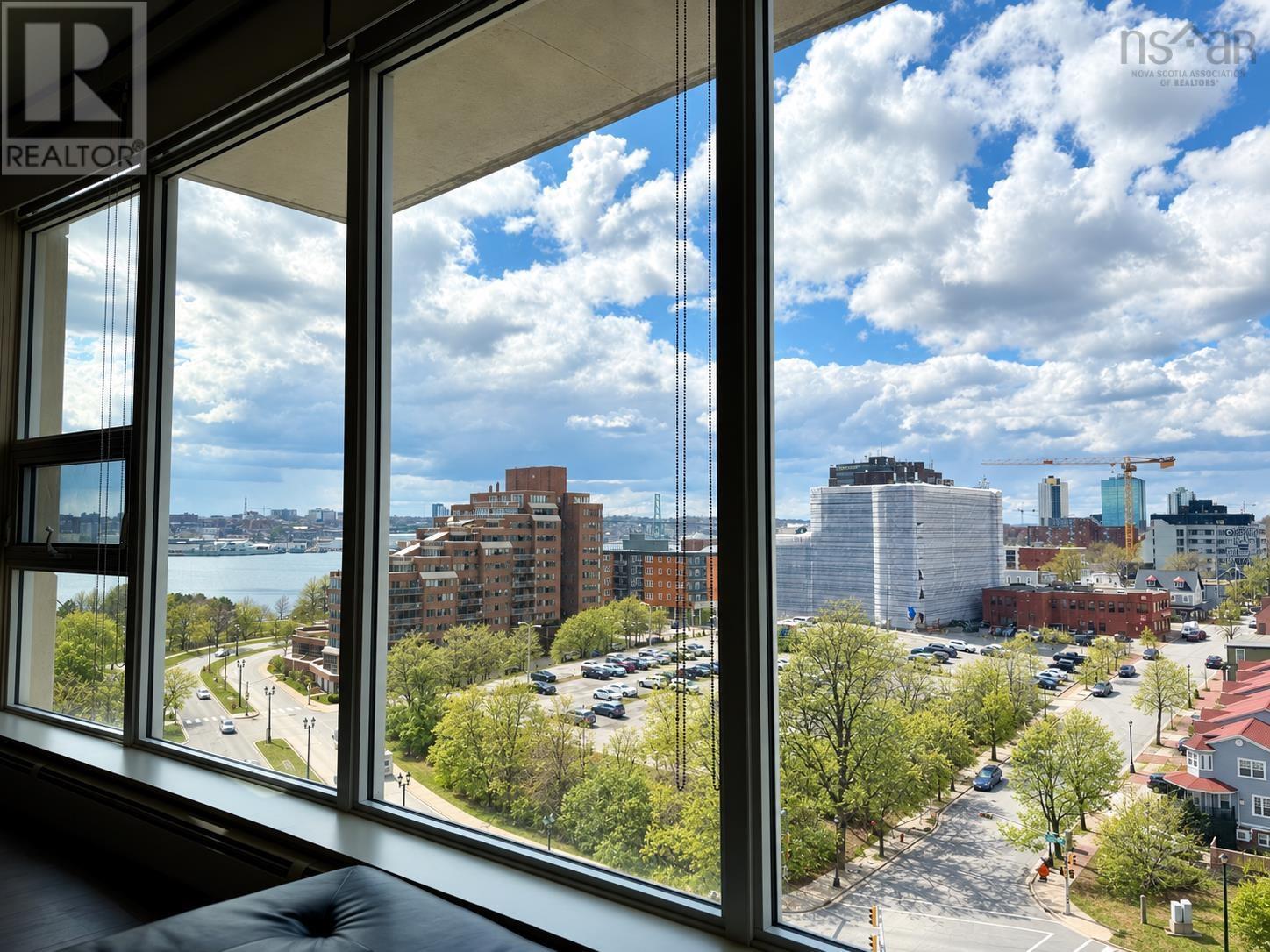 #1007 15 Kings Wharf Place - Image 18