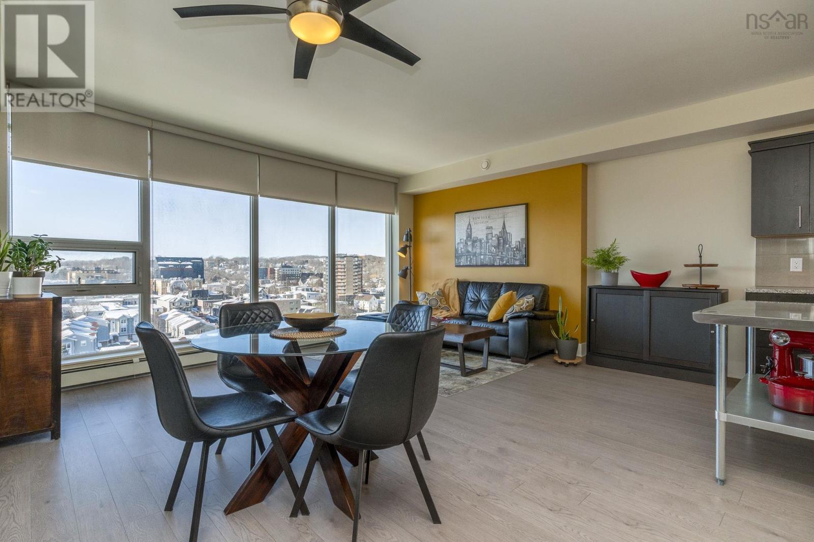 #1007 15 Kings Wharf Place - Image 20