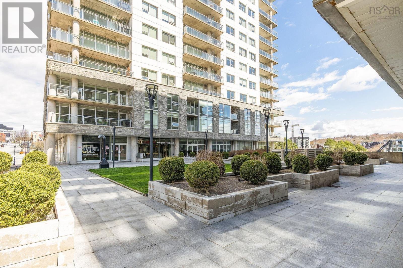 #1007 15 Kings Wharf Place - Image 5
