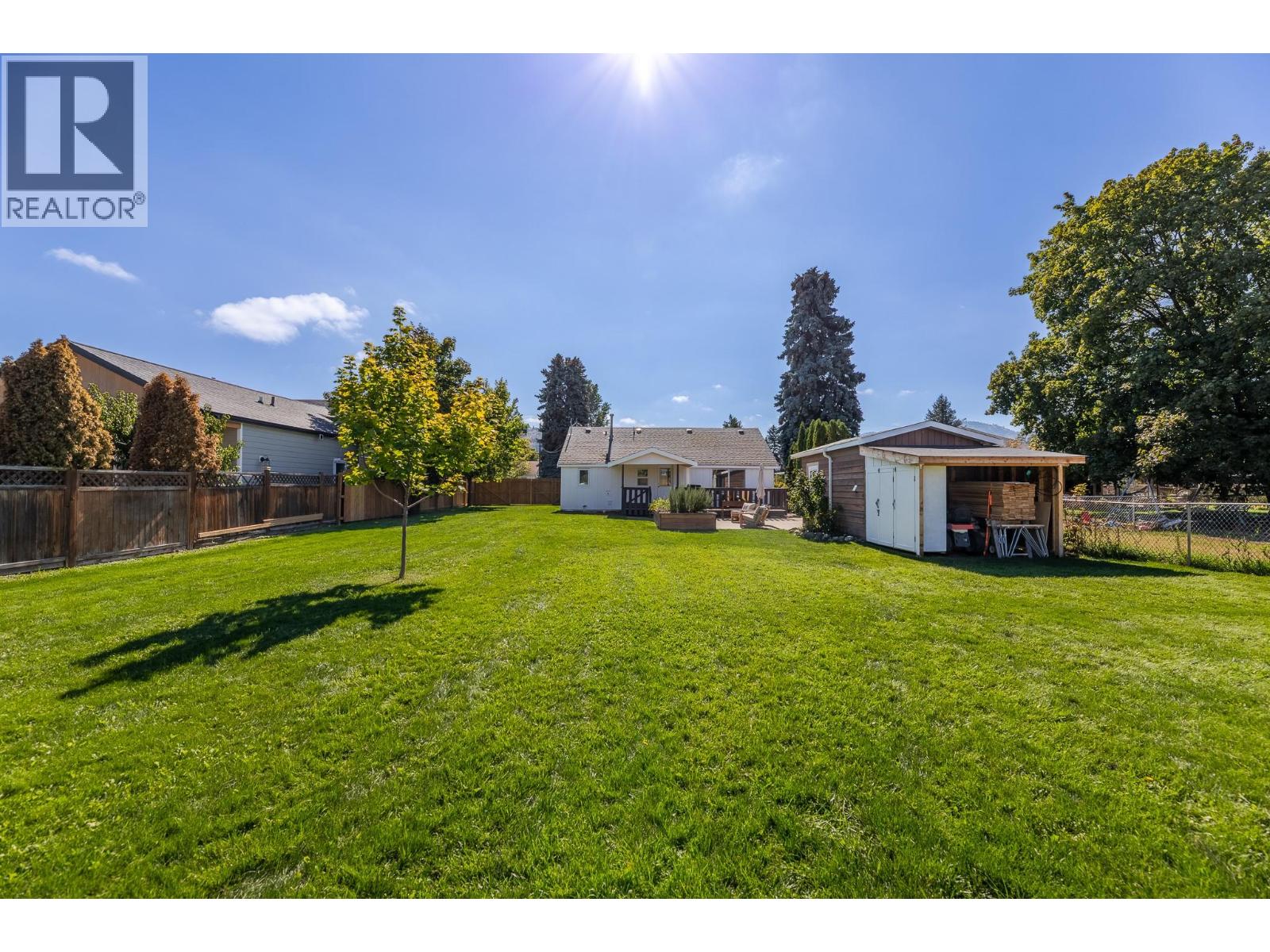 9722 Julia Street - 36