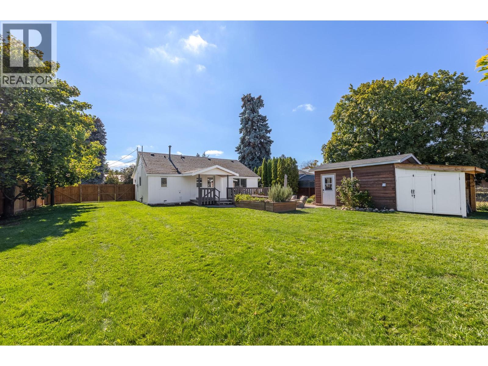 9722 Julia Street - 38