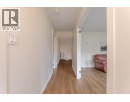 9722 Julia Street, Summerland, BC V0H1Z5 Photo 9