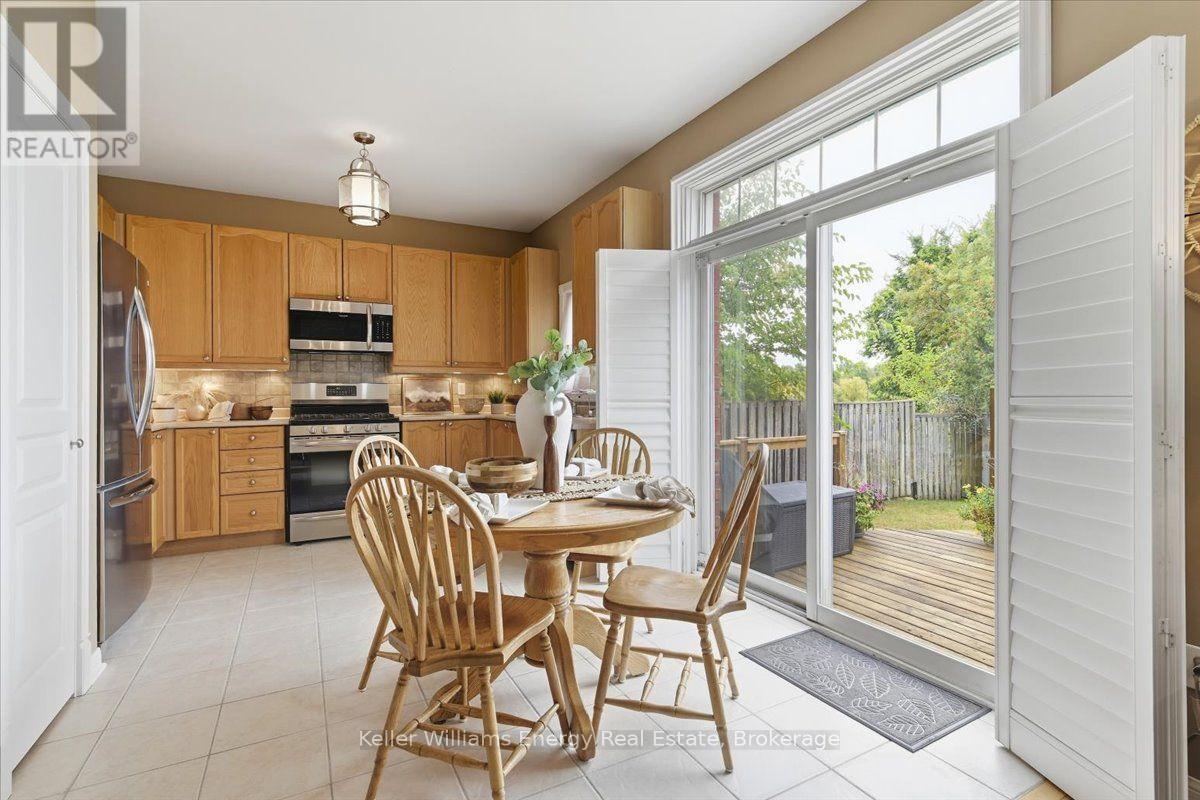 27 DENT STREET - 14