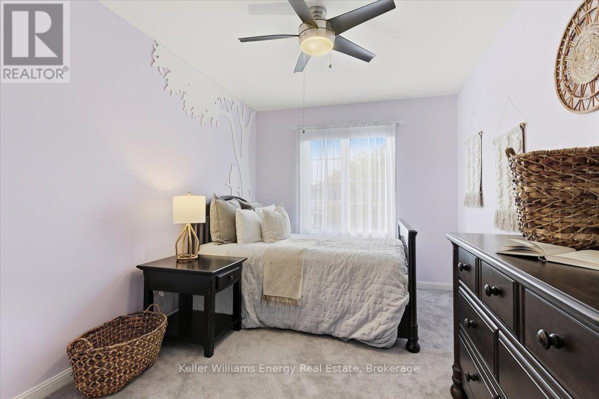 27 Dent Street, Ajax, ON photo 25