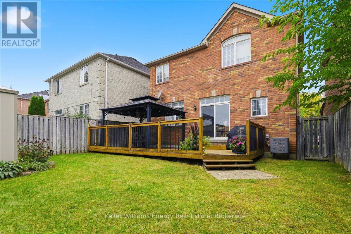 27 Dent Street, Ajax, ON photo 36
