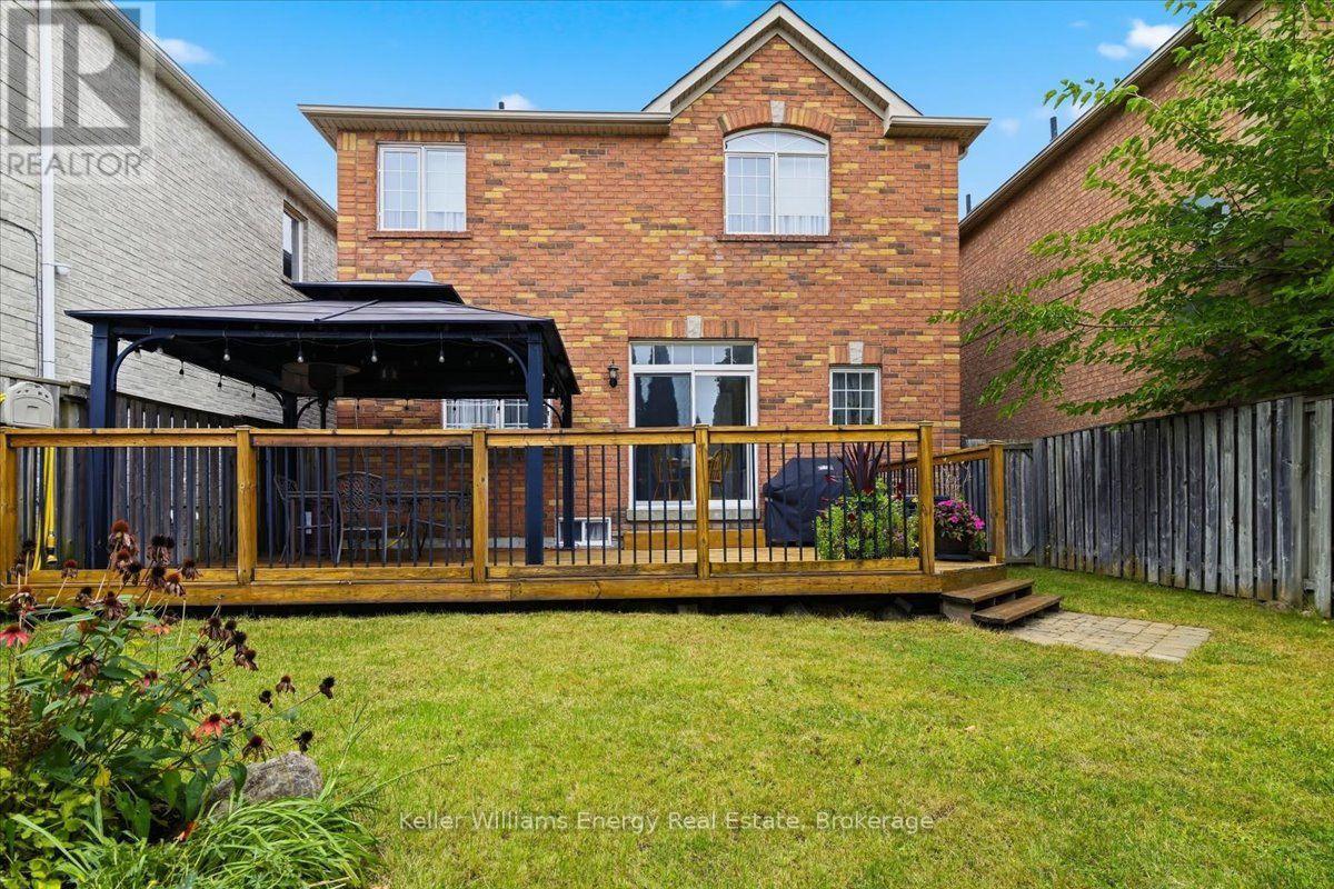 27 DENT STREET - 37