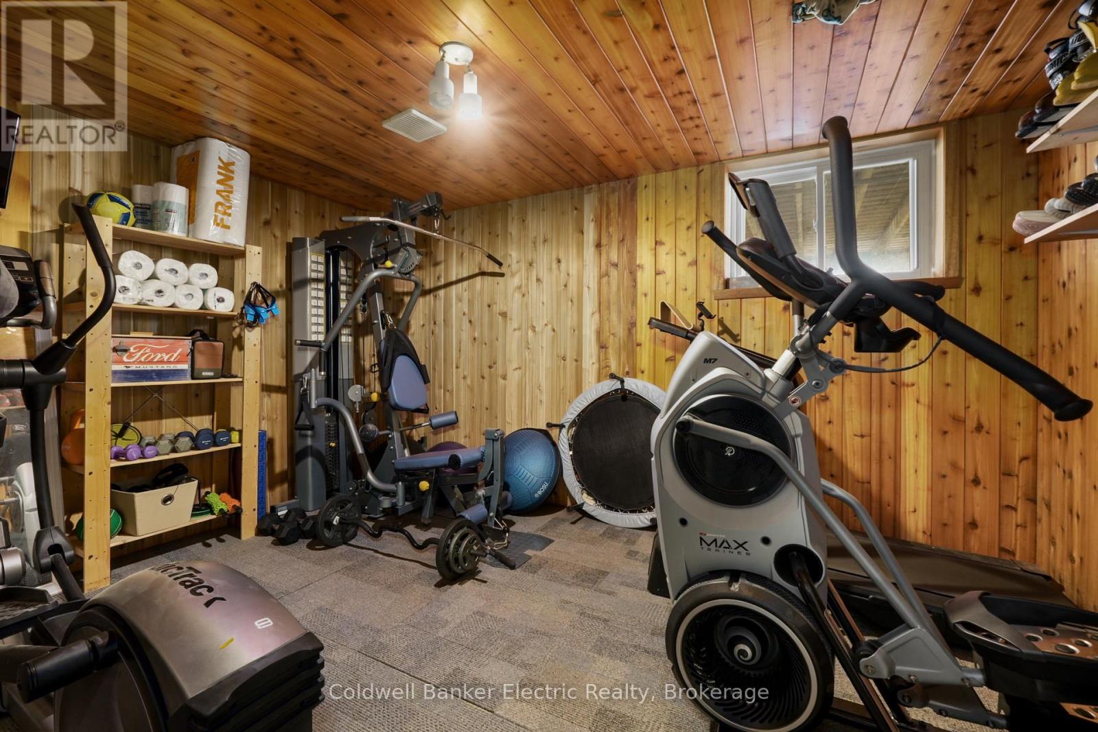 1305 HOLDEN ROAD - 25