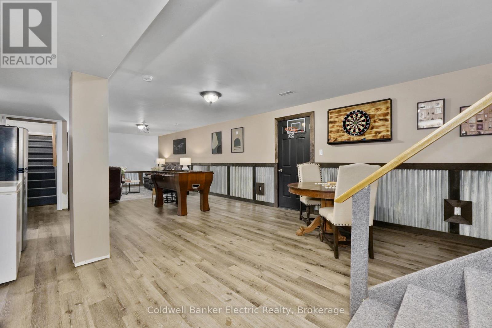 1305 HOLDEN ROAD - 26