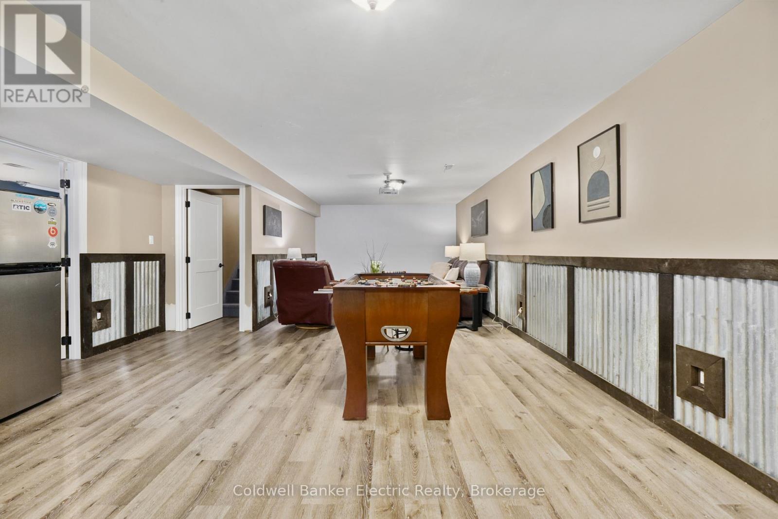 1305 HOLDEN ROAD - 27