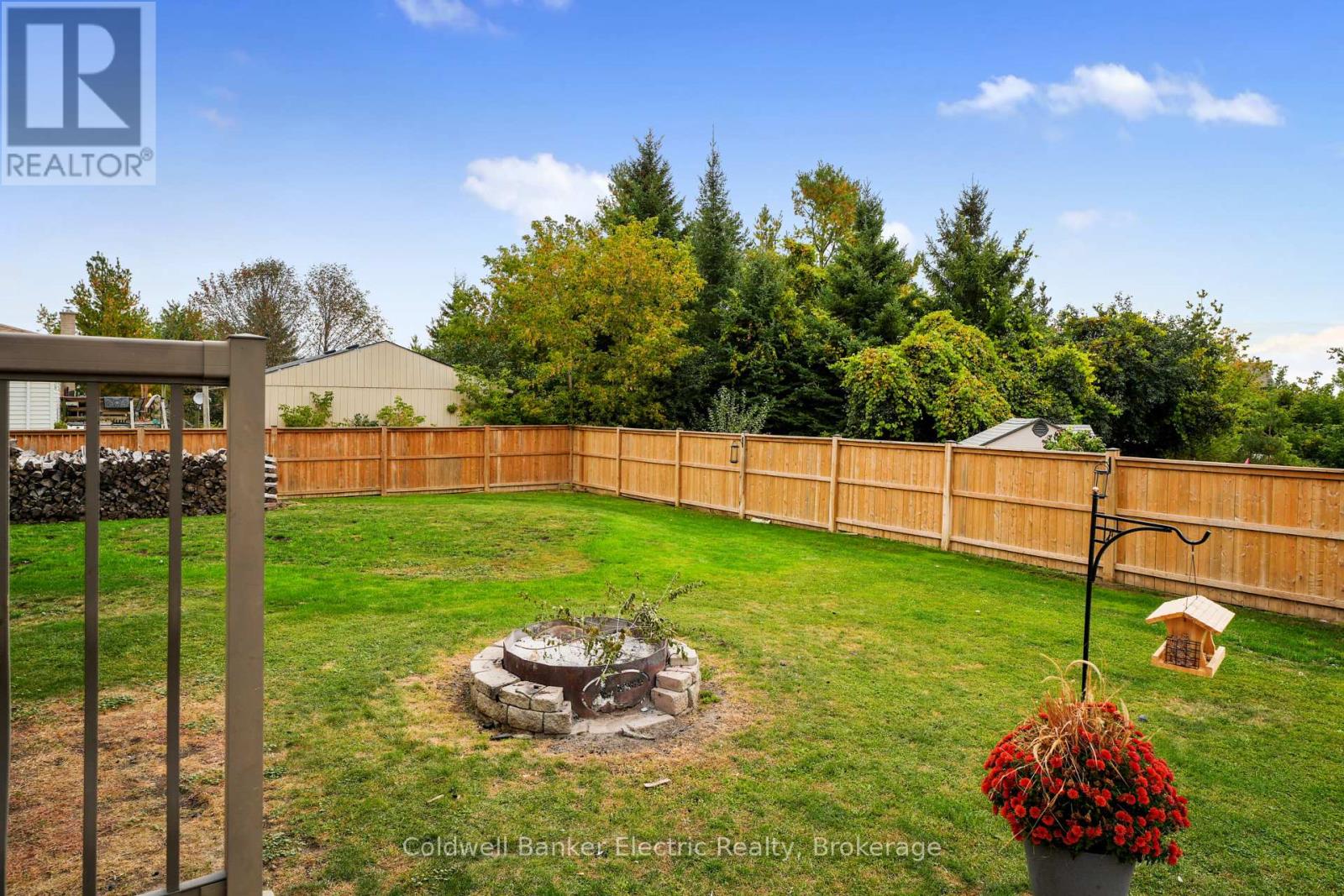 1305 HOLDEN ROAD - 43