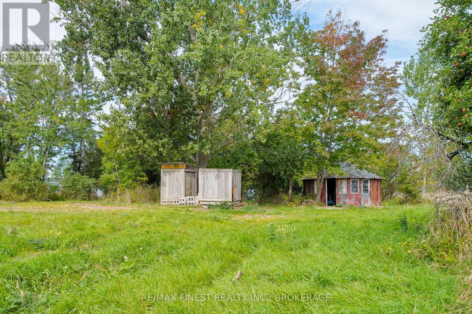 1600 Front Road — photo 33