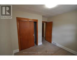 153 Langarth Street W, London South, ON N6J1P6 Photo 16