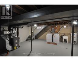 153 Langarth Street W, London South, ON N6J1P6 Photo 30