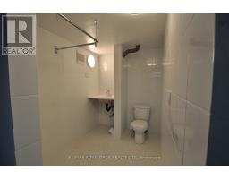 153 Langarth Street W, London South, ON N6J1P6 Photo 39
