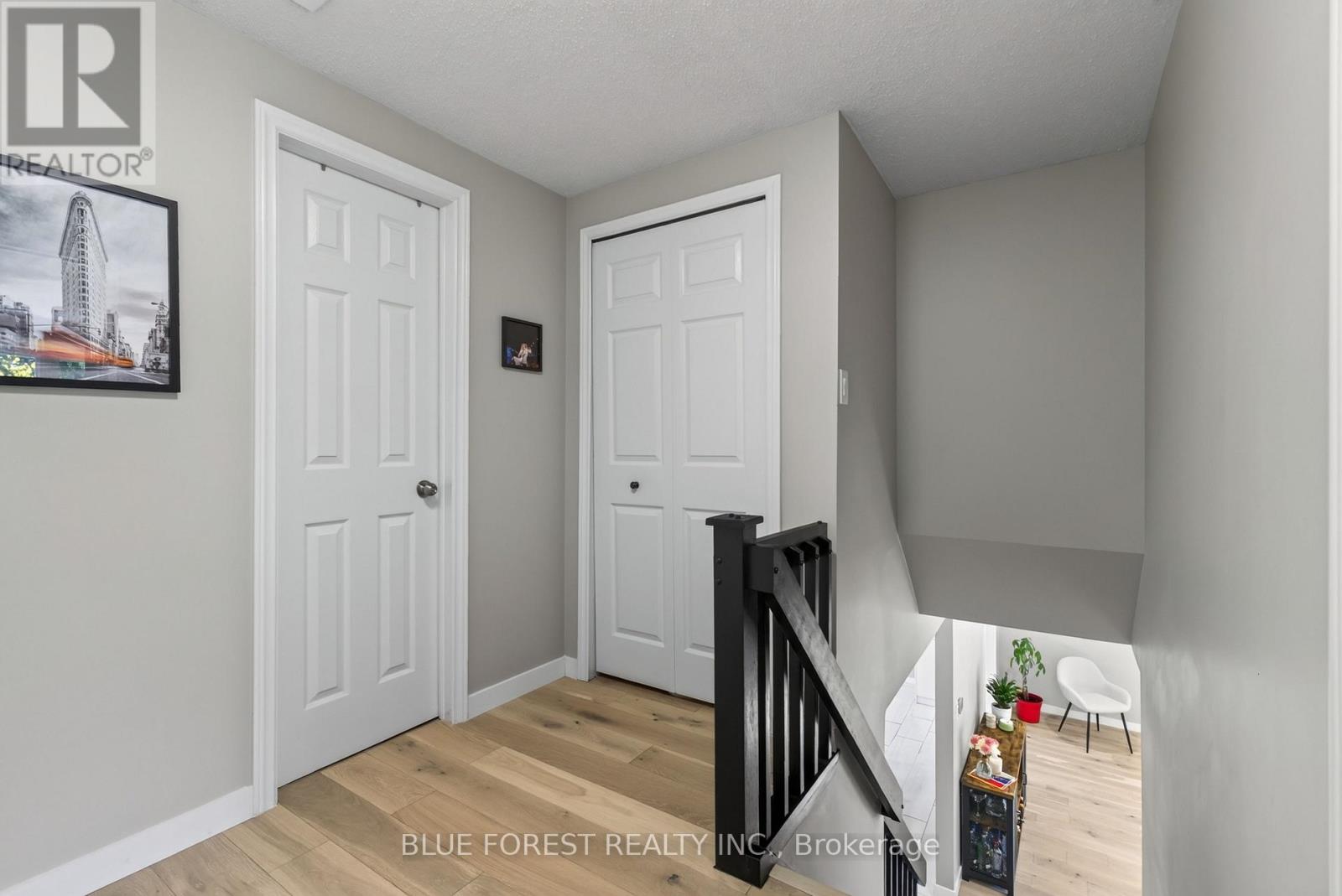 32 MEADOWVIEW ROAD - Image 17