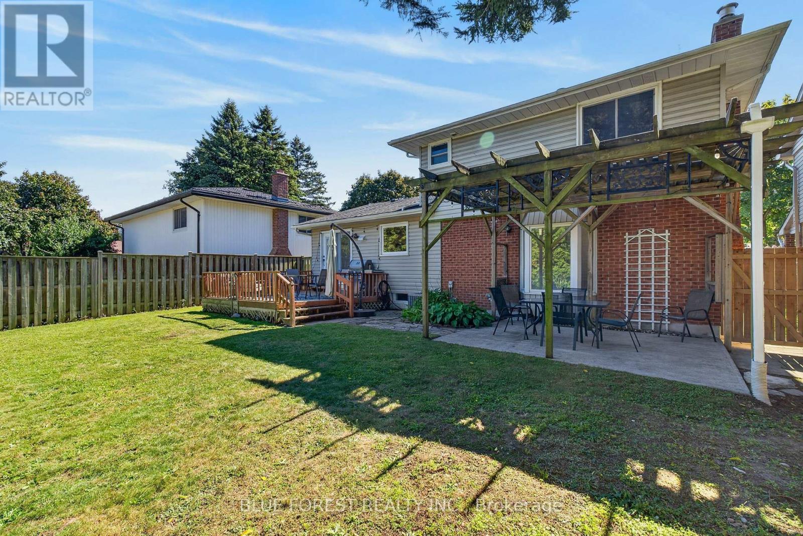 32 MEADOWVIEW ROAD - Image 33