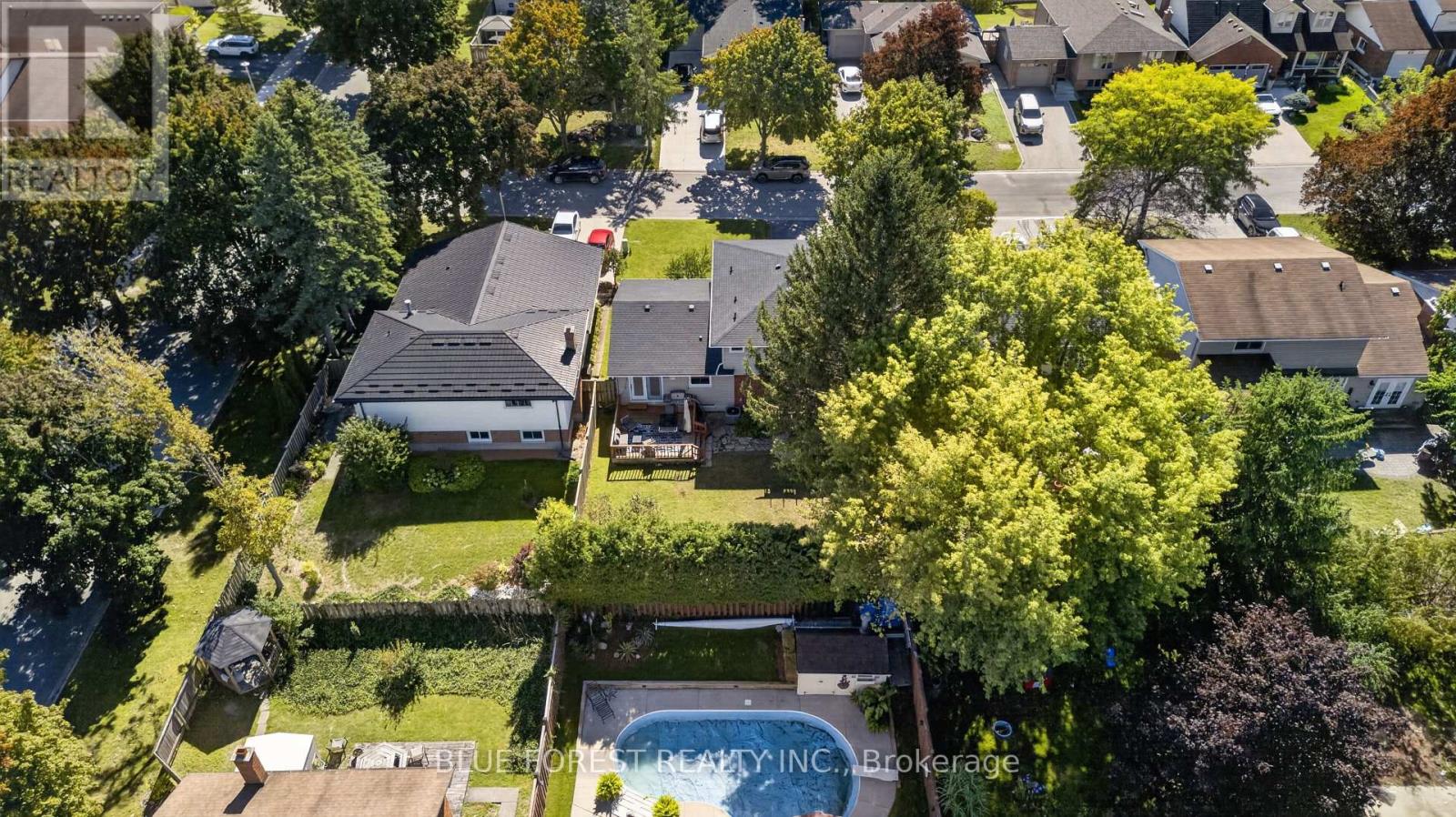 32 MEADOWVIEW ROAD - Image 41