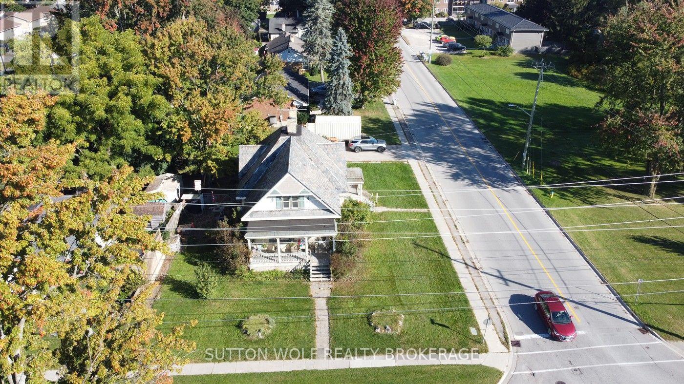 351 ALBERT STREET - 11