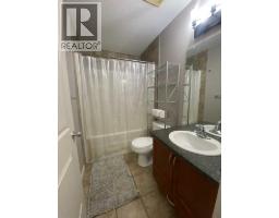 1 Pinnacle Key, Grande Prairie, AB T8W2V5 Photo 12