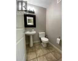 1 Pinnacle Key, Grande Prairie, AB T8W2V5 Photo 8
