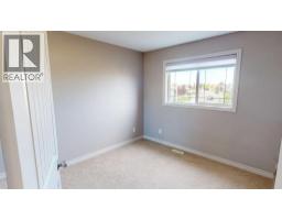 1 Pinnacle Key, Grande Prairie, AB T8W2V5 Photo 11