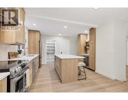 Furnace - 2416 14 Avenue Nw, Calgary, AB T2N1M8 Photo 14