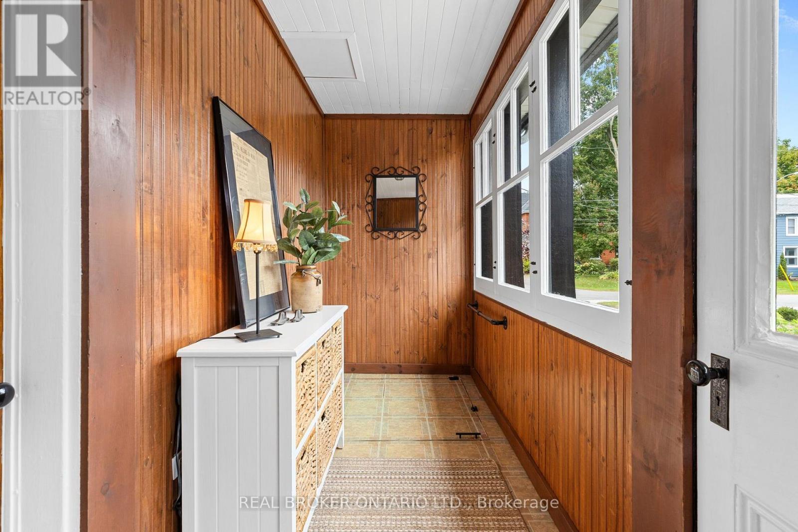 14 VICTORIA AVENUE - 8