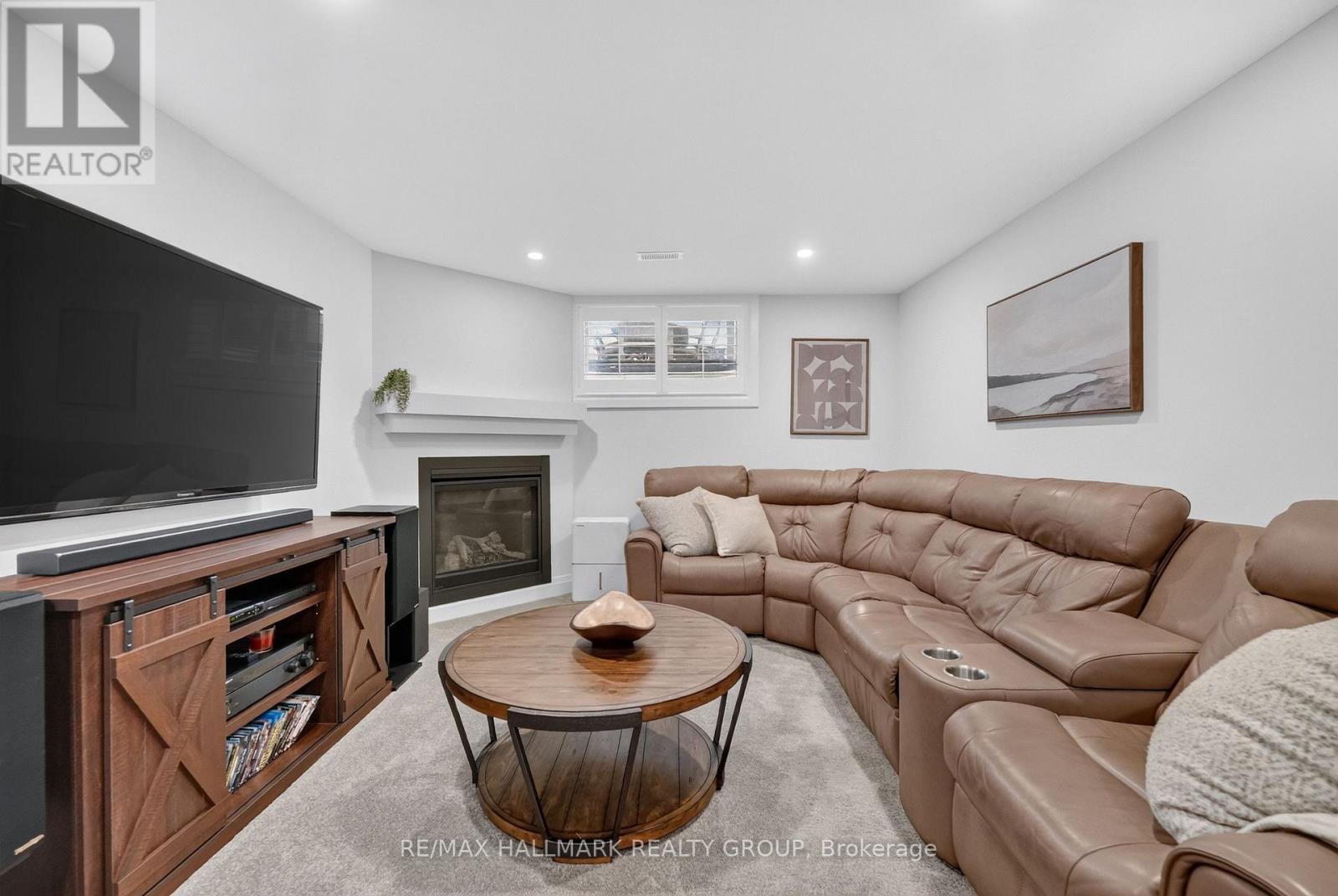 102 AQUARIUM AVENUE - Image 25