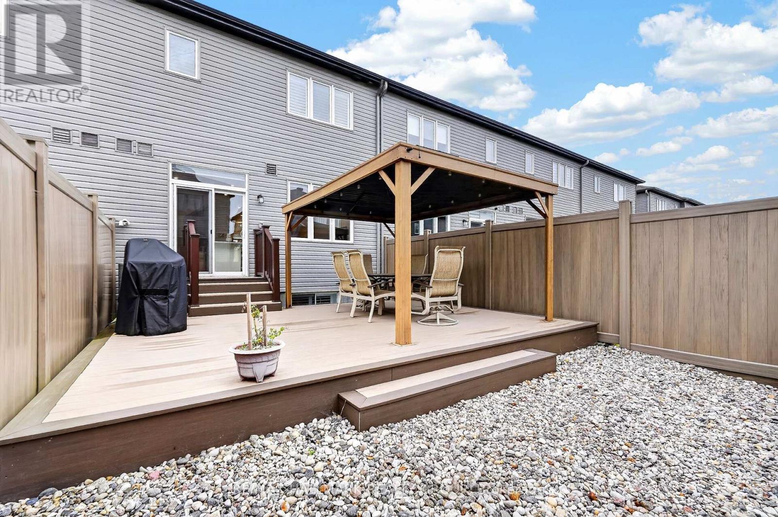 102 AQUARIUM AVENUE - Image 28