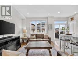 Family room - 102 Aquarium Avenue, Ottawa, ON K4A5G6 Photo 7