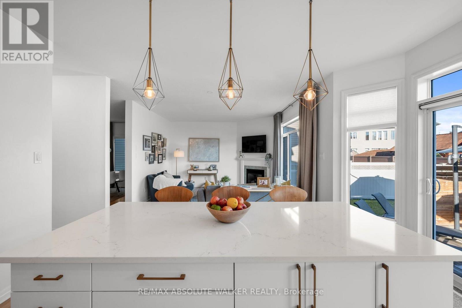 561 SUMMERHILL STREET - 11