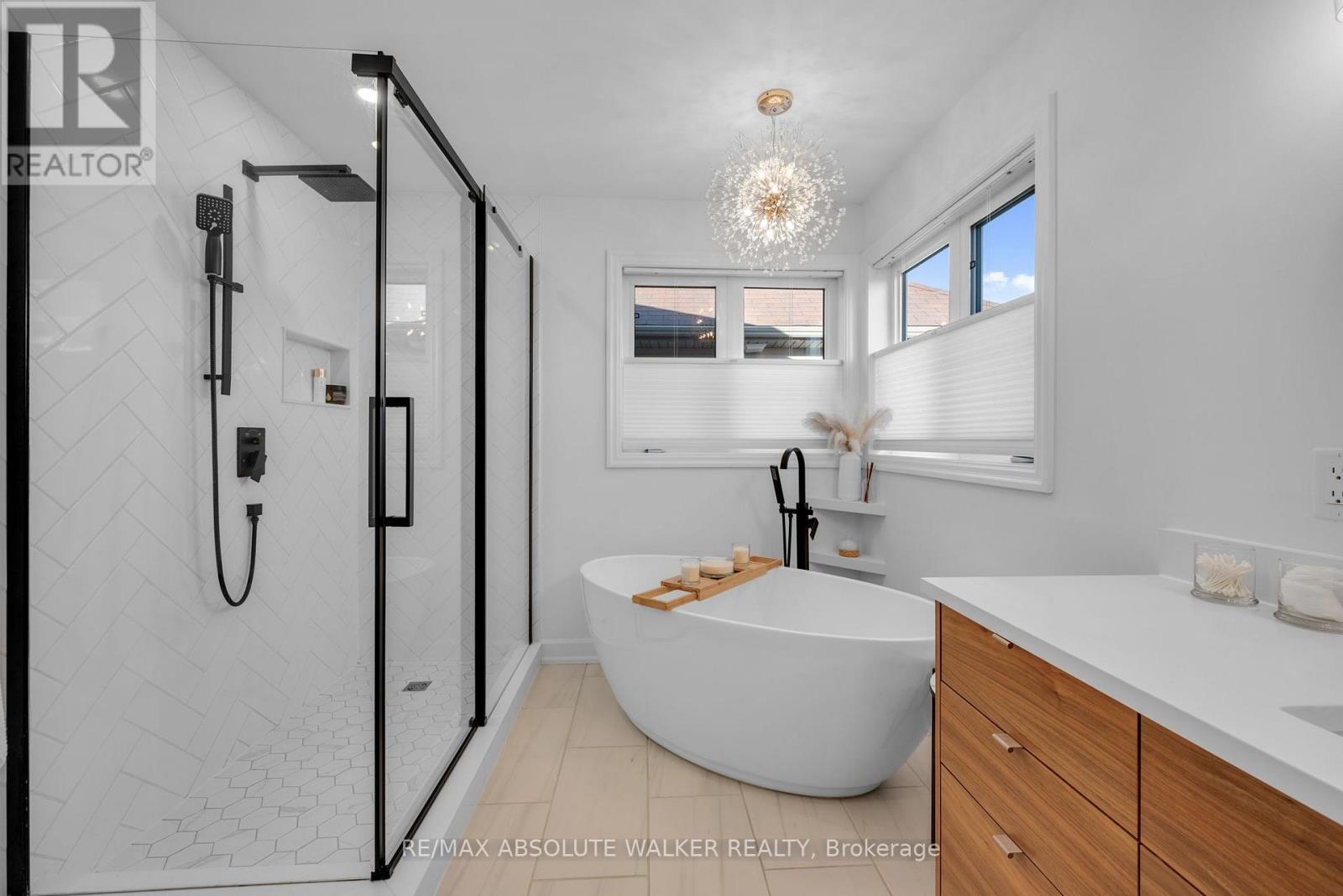 561 SUMMERHILL STREET - Image 19