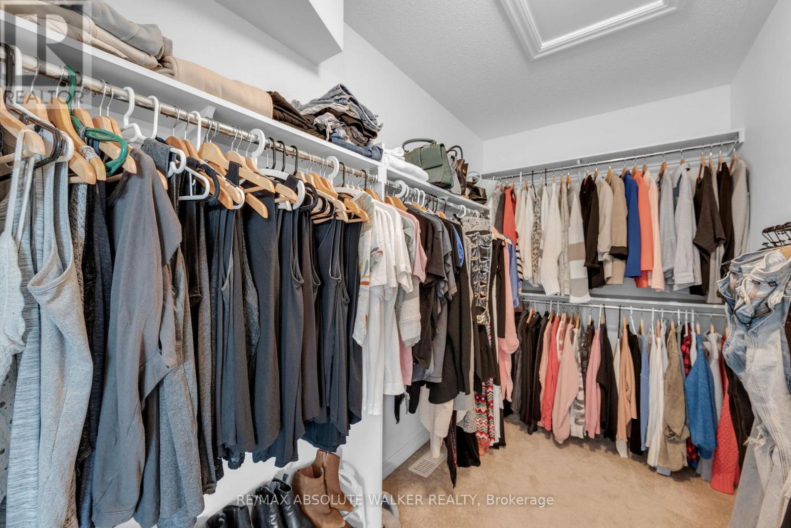 561 SUMMERHILL STREET - Image 21