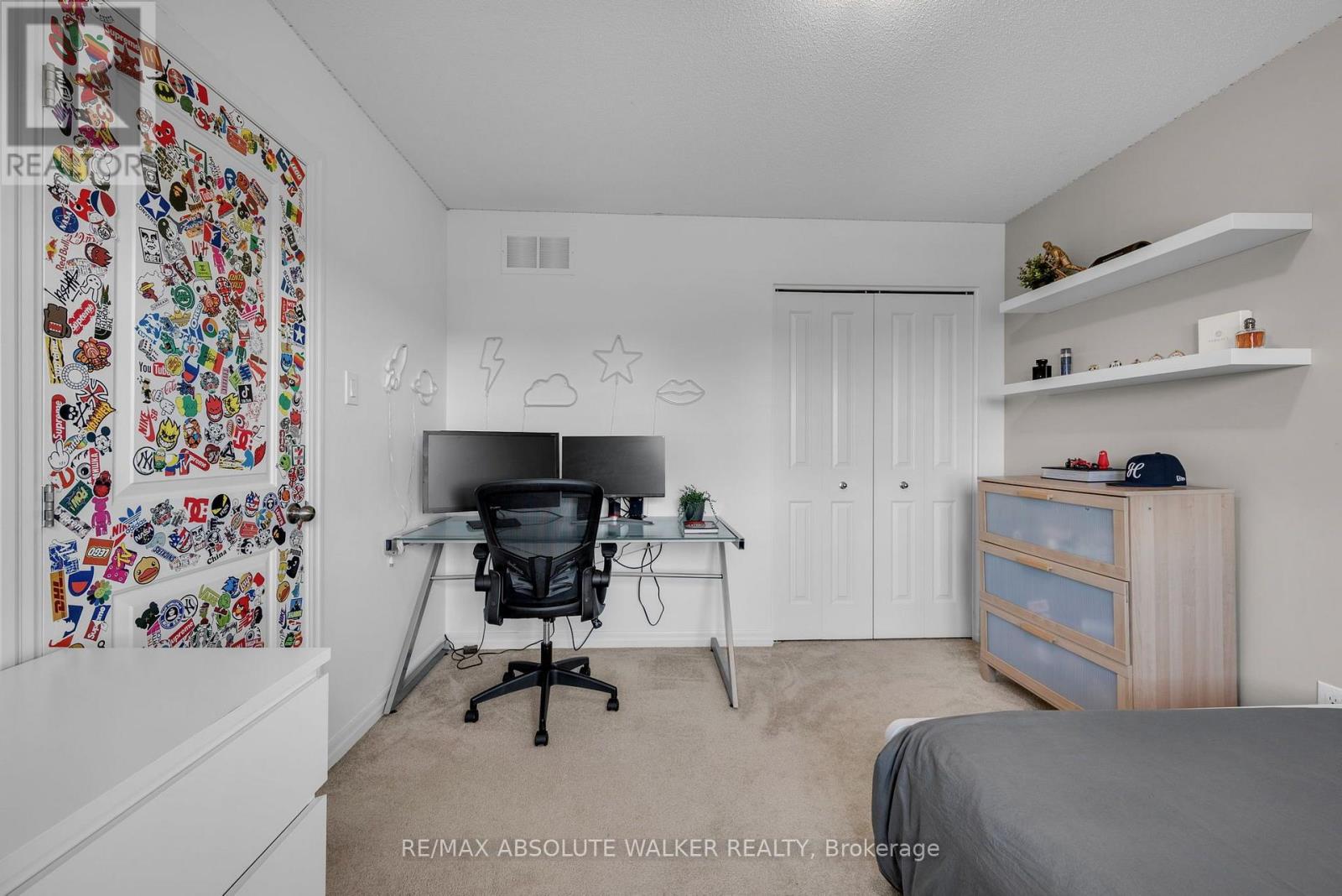 561 SUMMERHILL STREET - 25
