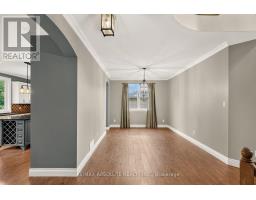 Eating area - 229 Marjan Crescent, Ottawa, ON K2J0N2 Photo 8