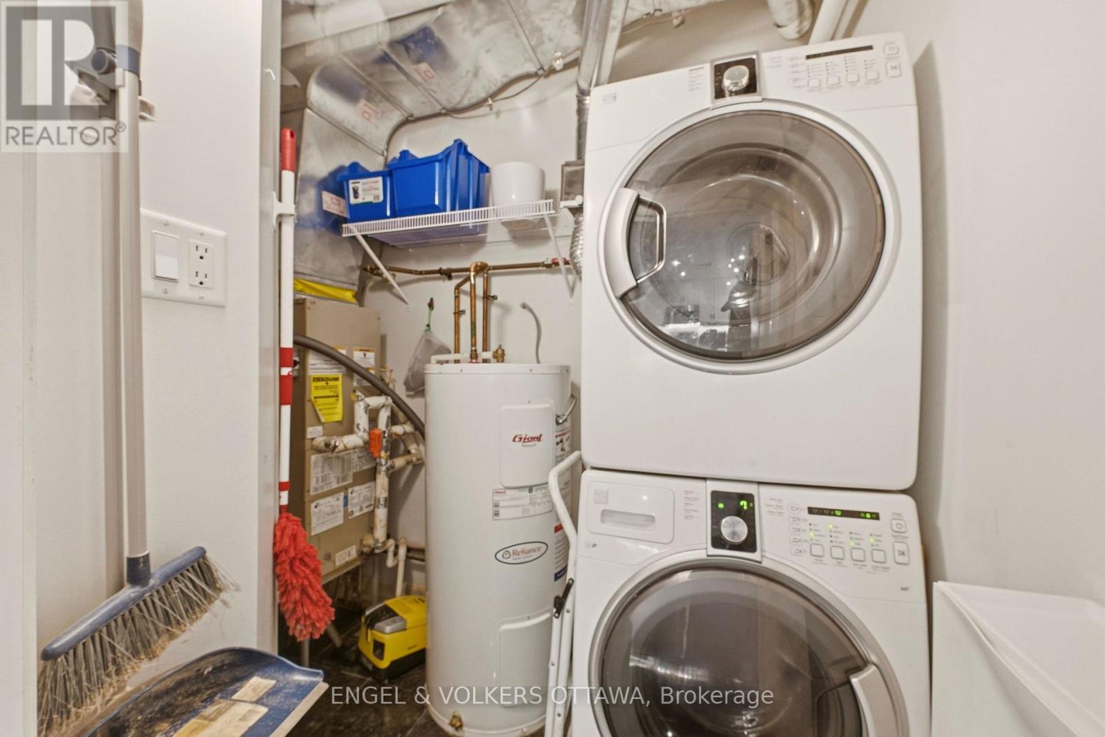 #312 320 MCLEOD STREET - Image 28