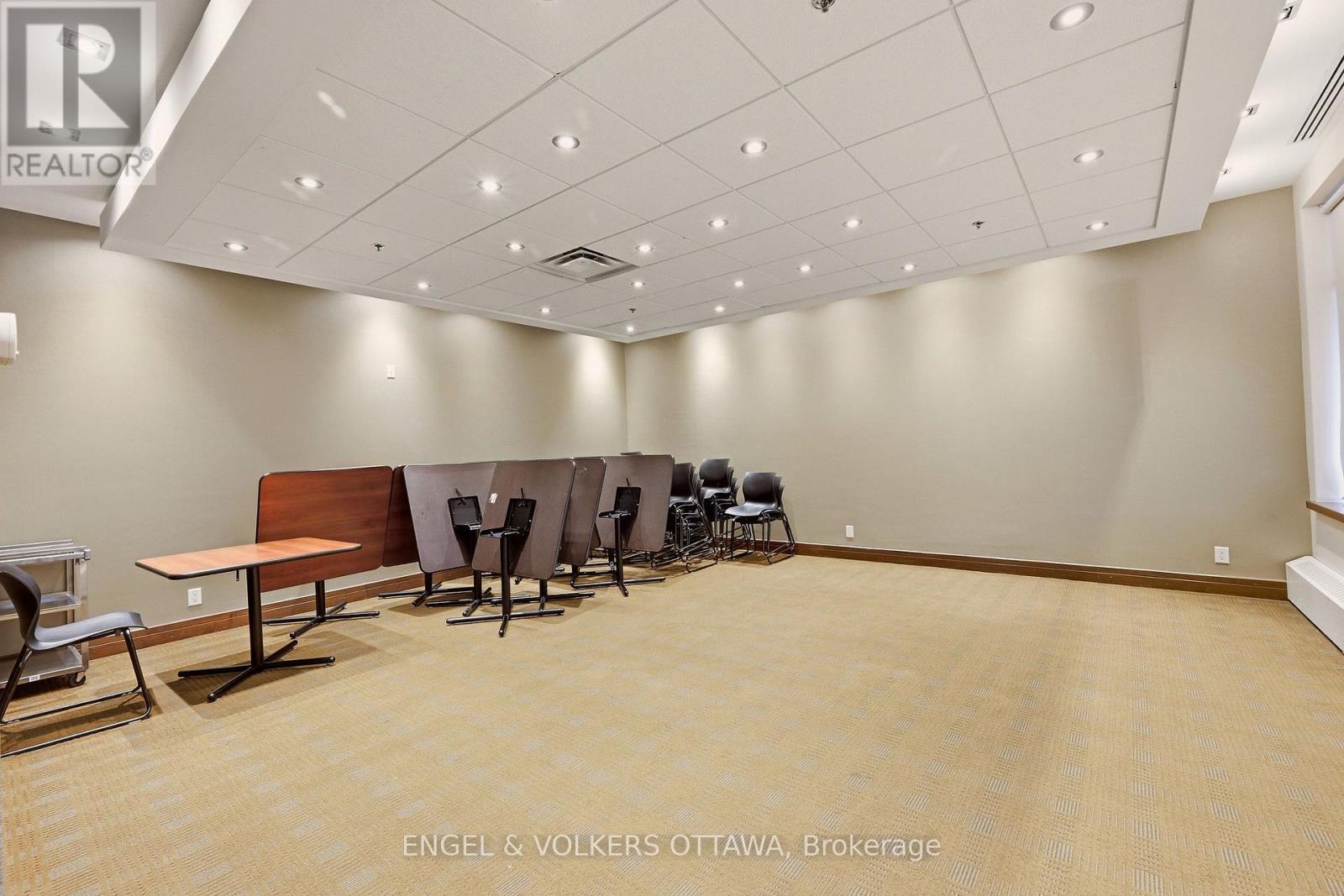 #312 320 MCLEOD STREET - Image 37