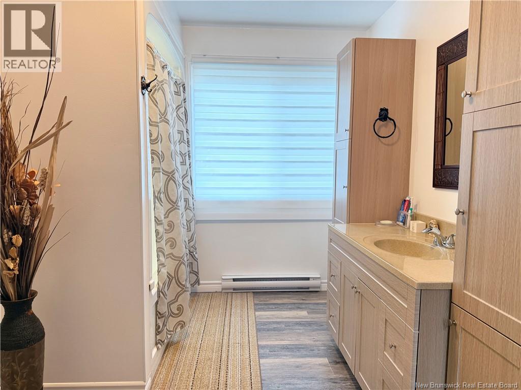 214 Maurice Crescent - Image 22
