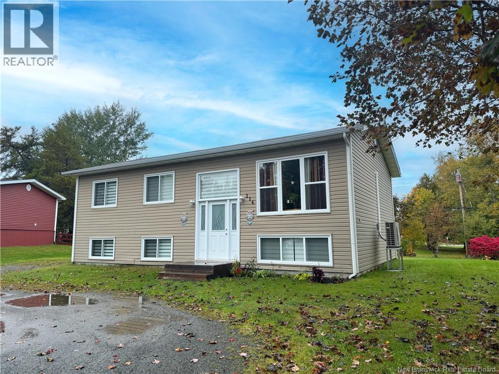 214 Maurice Crescent - Image 4