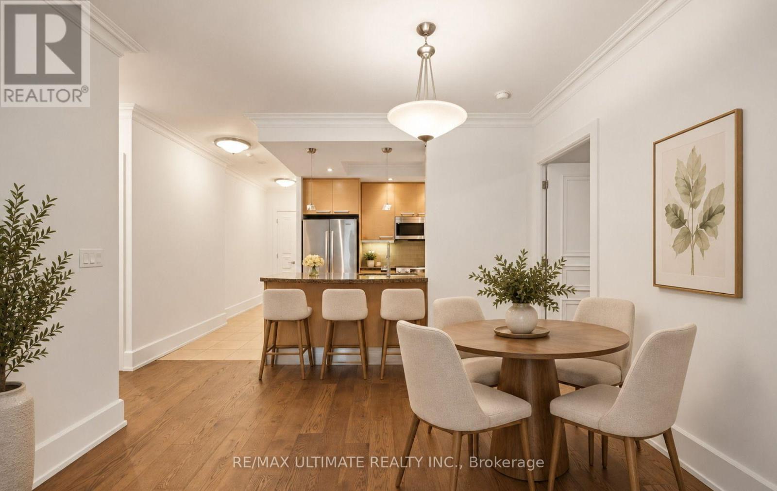 #303C 662 SHEPPARD AVENUE - 46